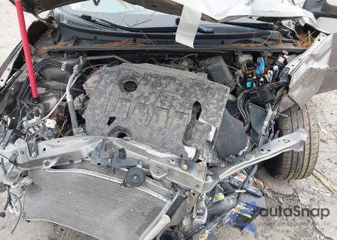 2018 Toyota Corolla Le from USA, damaged, VIN 5YFBURHE8JP809254